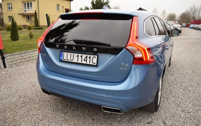 Volvo V60 cena 69900 przebieg: 77000, rok produkcji 2017 z Łuków małe 121